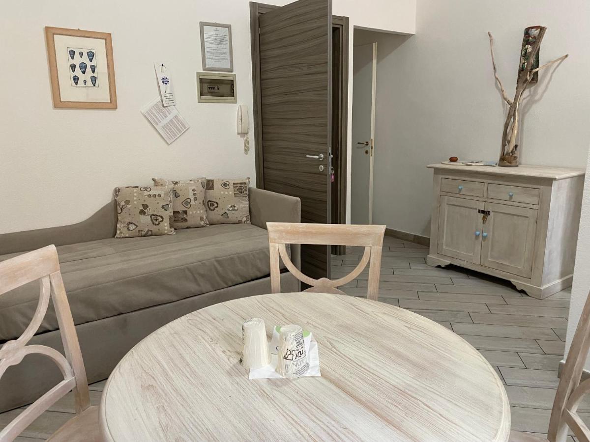 Casa Ilva Hotel La Maddalena  Luaran gambar