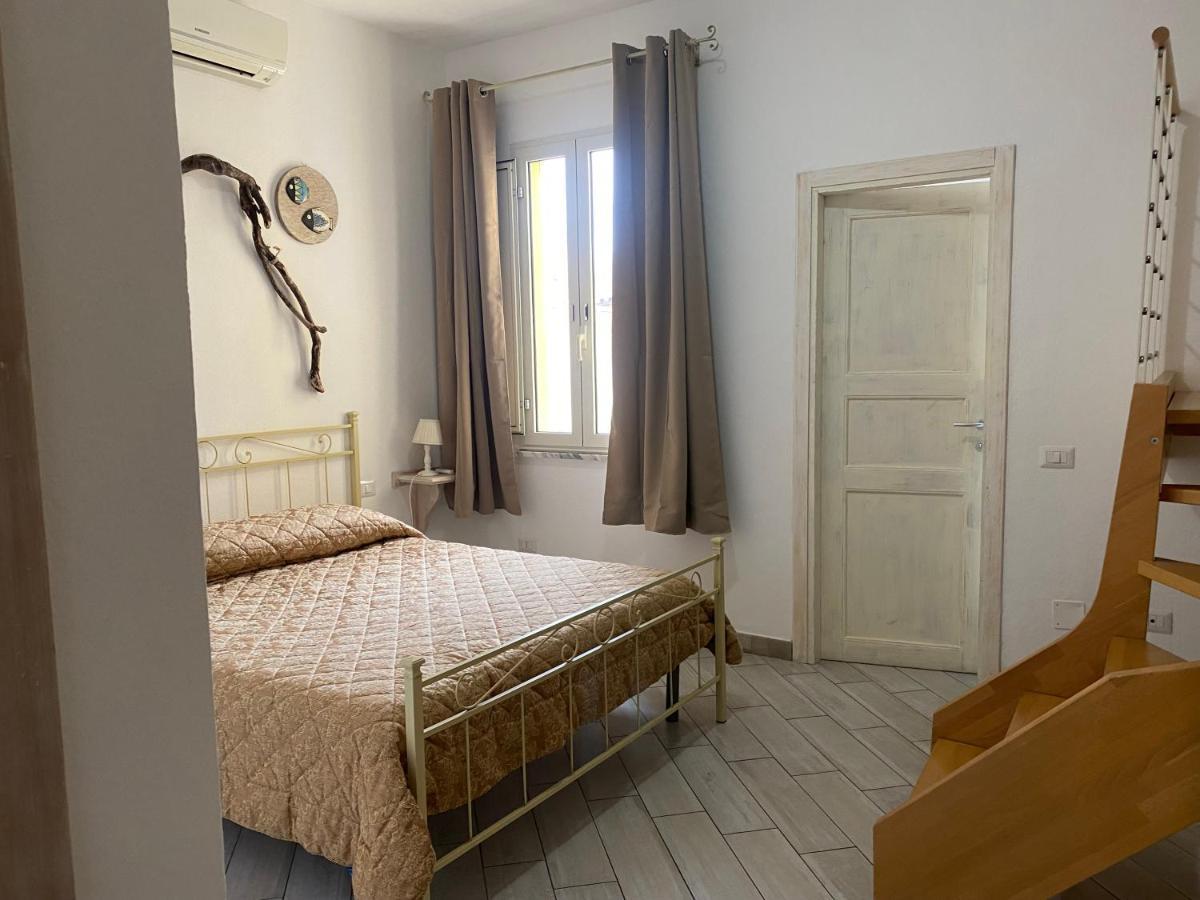 Casa Ilva Hotel La Maddalena  Luaran gambar